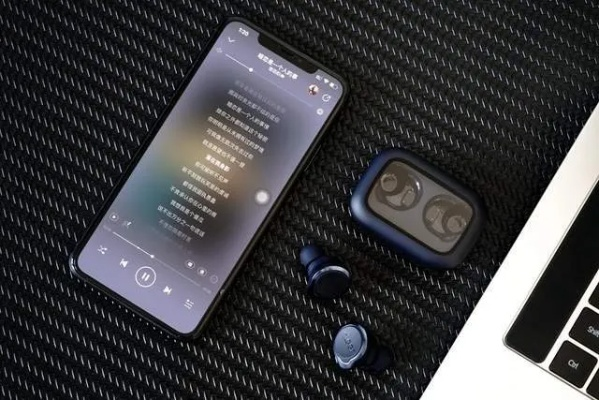 唱吧版本iPhone特供版体验报告，首次安装与使用的真实感受